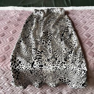 Black and white midaxi animal print satin skirt